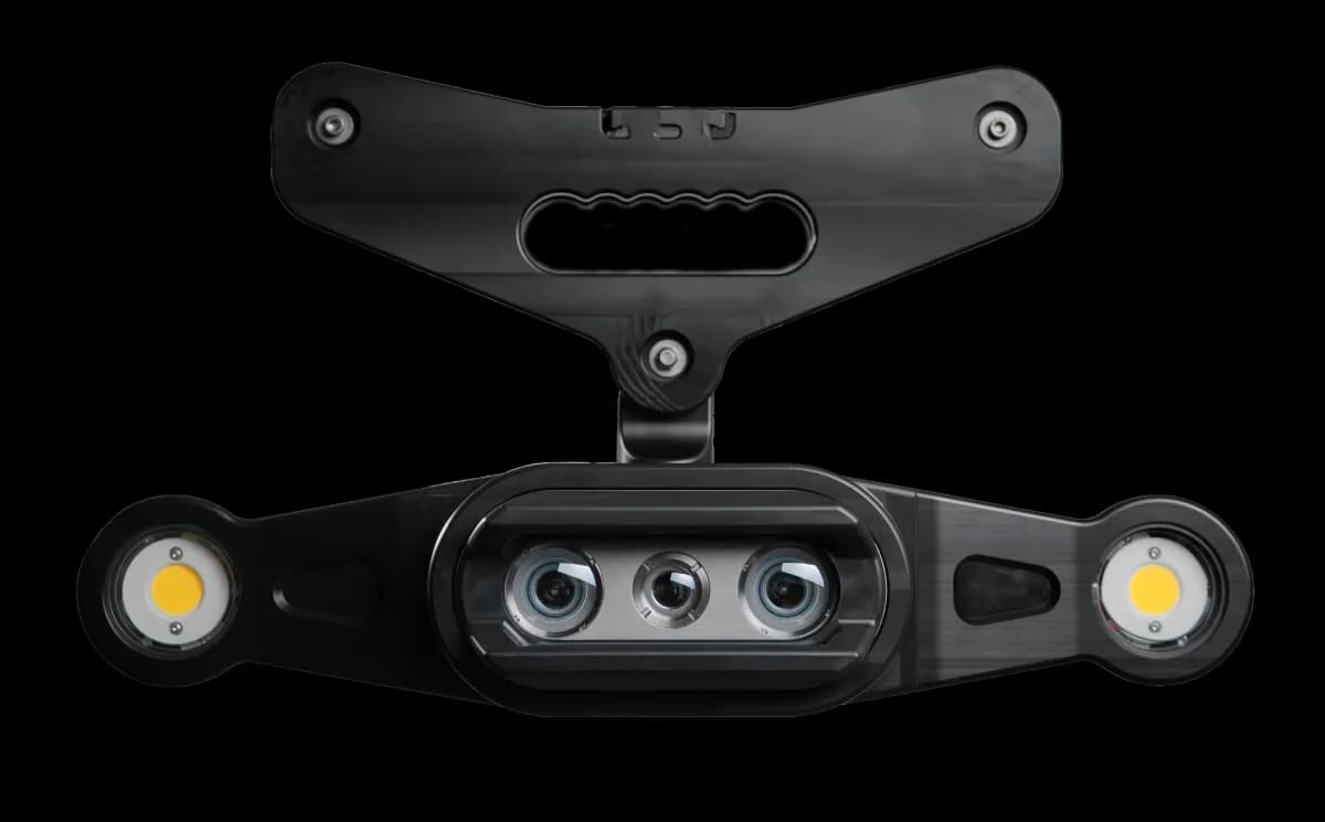Aquabyte Hammerhead camera with triangle